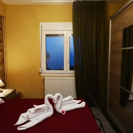 Old Town Blue Mansion Holiday home *