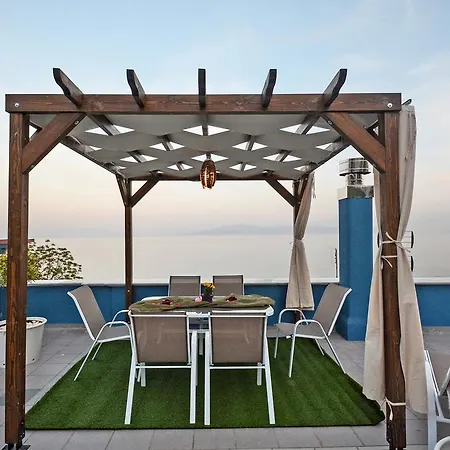 Old Town Blue Mansion Holiday home Kavala
