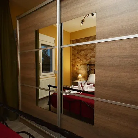 Old Town Blue Mansion Tatil Evi *